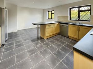 Photo 22- click for photo gallery